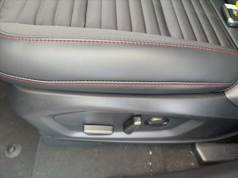 New 2026 Ford Explorer ST-Line image 18