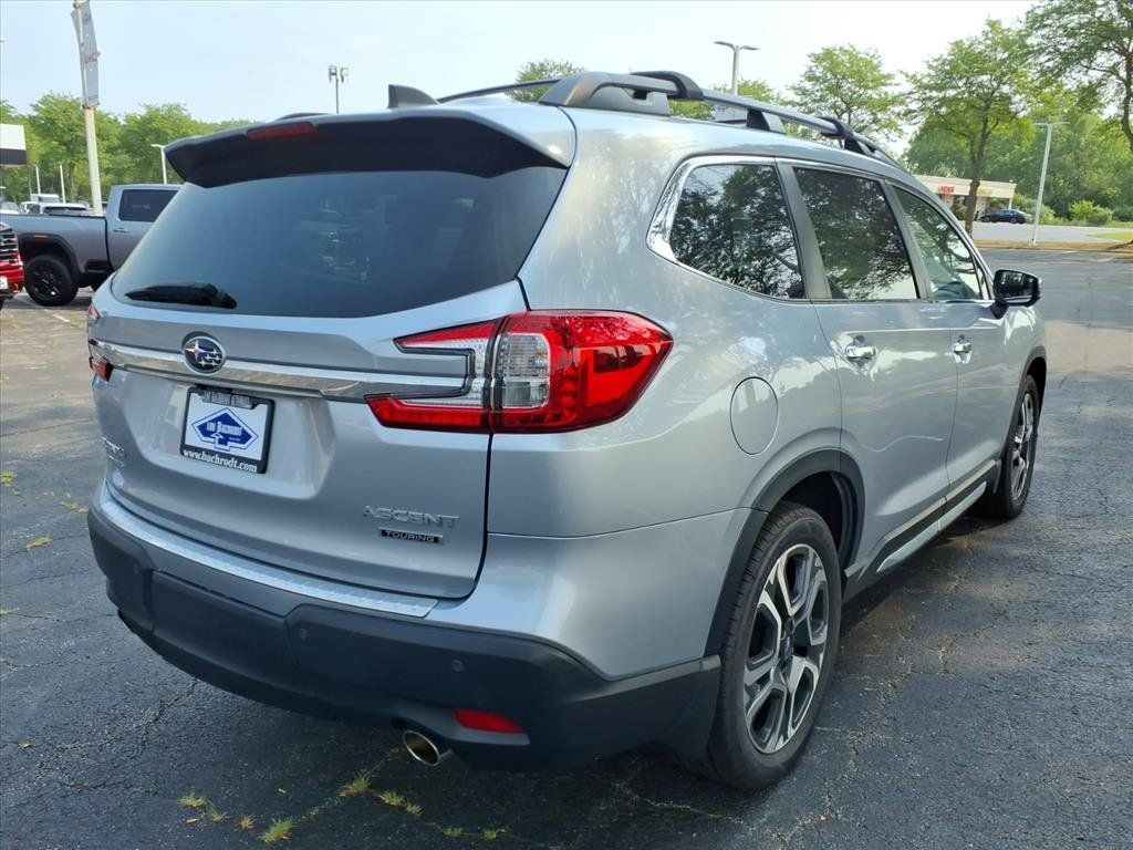 Used 2023 Subaru Ascent Touring AWD/4WD image 7