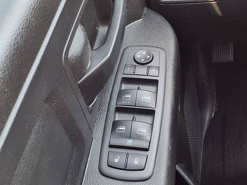 Used 2020 RAM 1500 Tradesman w/ Popular Equipment Group AWD/4WD image 9
