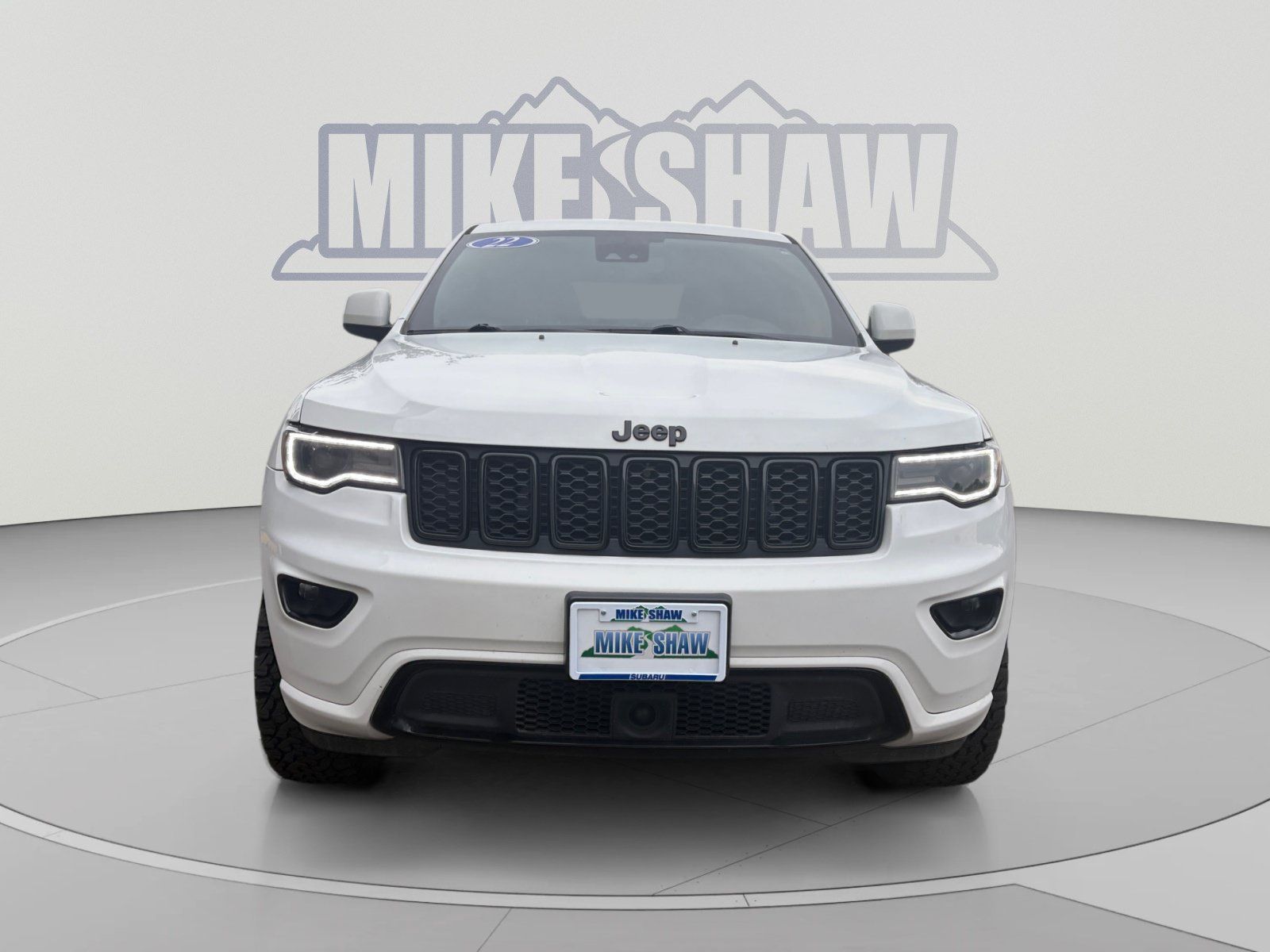 Used 2022 Jeep Grand Cherokee Laredo X AWD/4WD image 8
