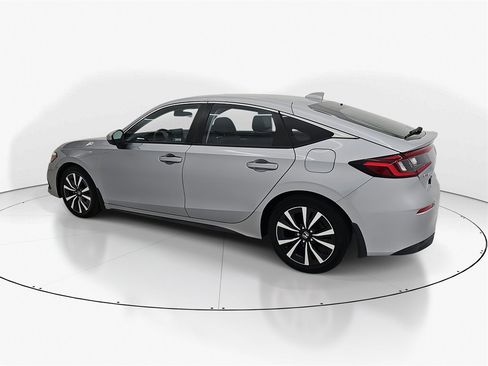 Used 2023 Honda Civic EX-L image 9