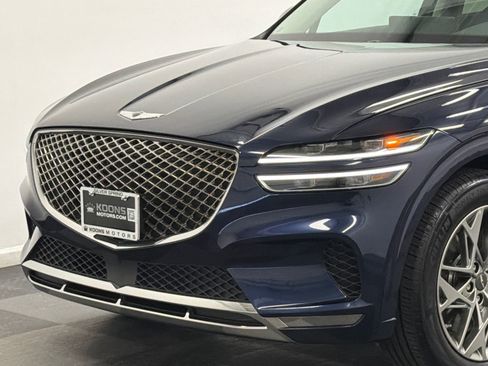 Used 2025 Genesis GV70 2.5T AWD/4WD image 2