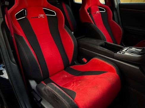 Used 2017 Honda Civic Type R image 40