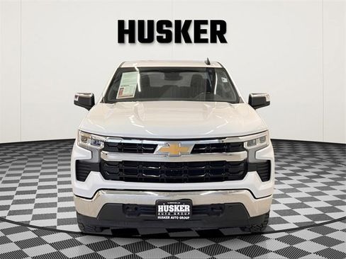 Used 2022 Chevrolet Silverado 1500 LT image 3