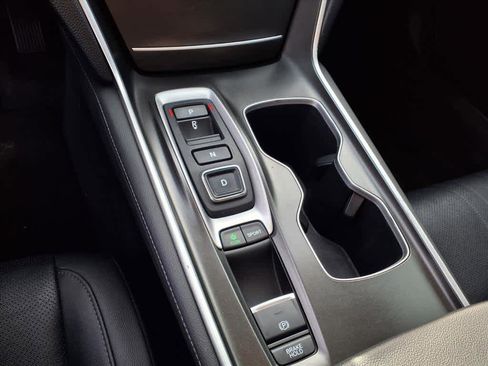 Used 2020 Honda Accord EX-L image 11