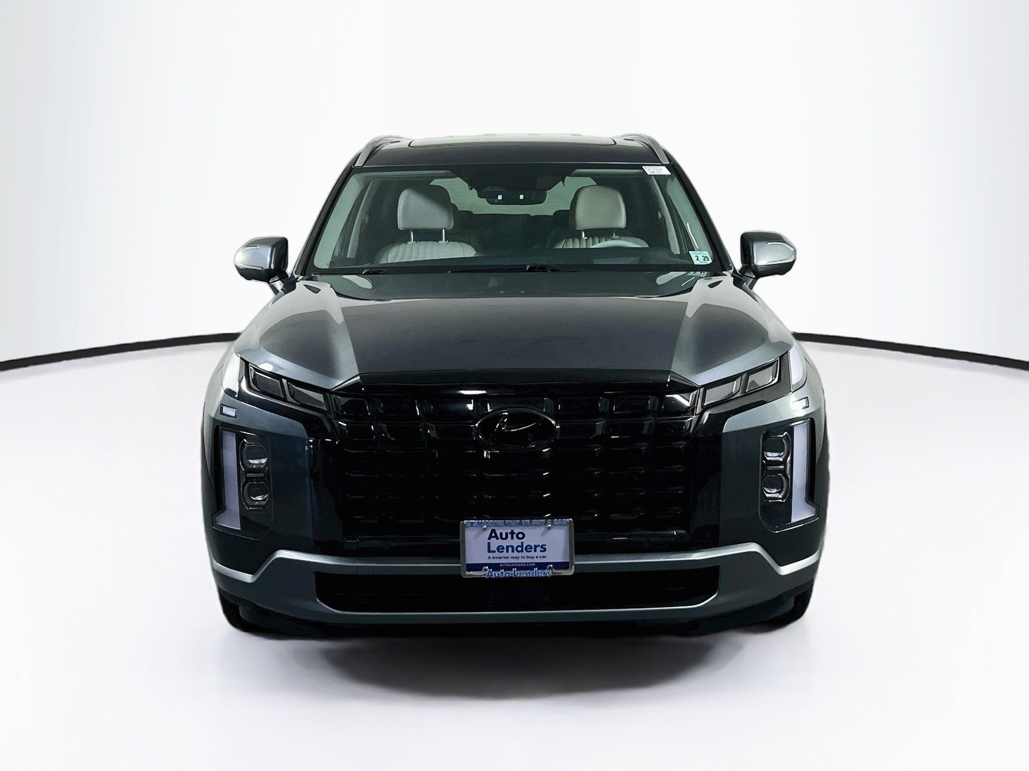 Used 2024 Hyundai Palisade Limited AWD/4WD image 2