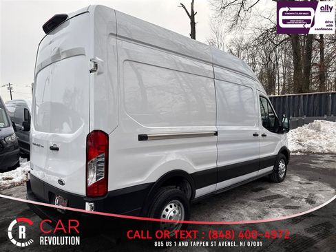 Used 2023 Ford Transit 250 148 High Roof AWD image 6