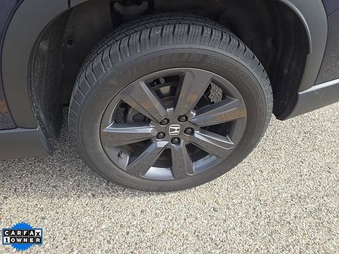 Used 2023 Honda Pilot Sport image 9