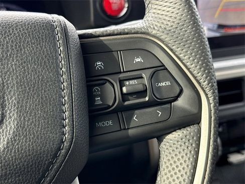 Used 2024 Toyota Tacoma TRD Sport w/ TRD Sport Upgrade Package image 27