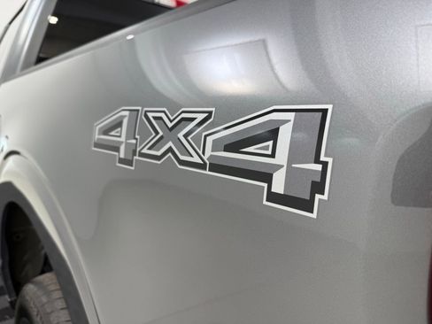 Used 2025 Ford F150 Platinum image 11