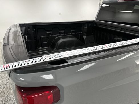 Used 2025 Chevrolet Silverado 1500 RST AWD/4WD image 29