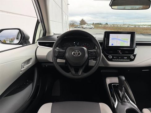 Certified 2023 Toyota Corolla LE image 13