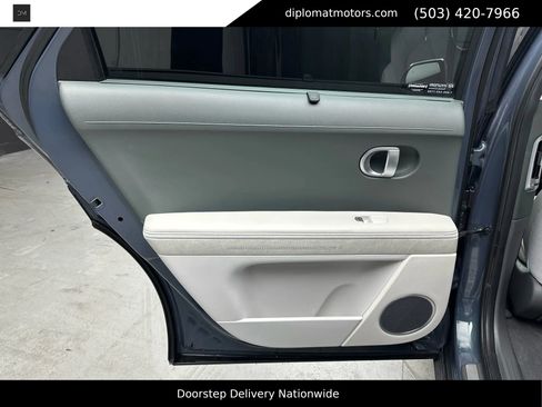 Used 2024 Hyundai Ioniq 5 Limited image 32