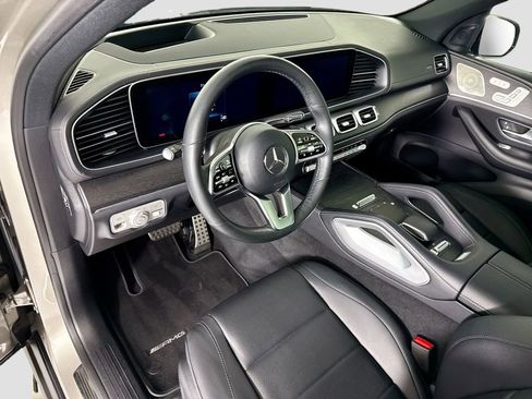 Certified 2023 Mercedes-Benz GLS 450 4MATIC image 9