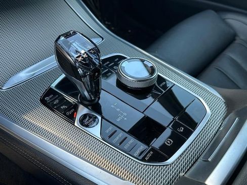 Used 2019 BMW X5 xDrive50i w/ M Sport Package image 20