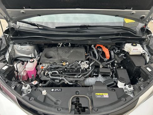Used 2022 Toyota Sienna XSE w/ XSE Plus Package AWD/4WD image 13