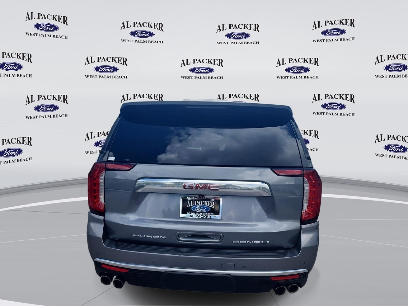 Used 2022 GMC Yukon XL Denali RWD image 5