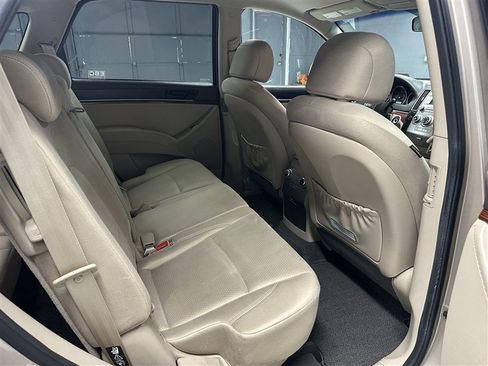 Used 2008 Hyundai Veracruz GLS FWD image 7