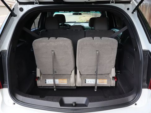 Used 2015 Ford Explorer 4WD image 14