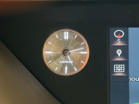Used 2018 Lexus LS 500 AWD image 28