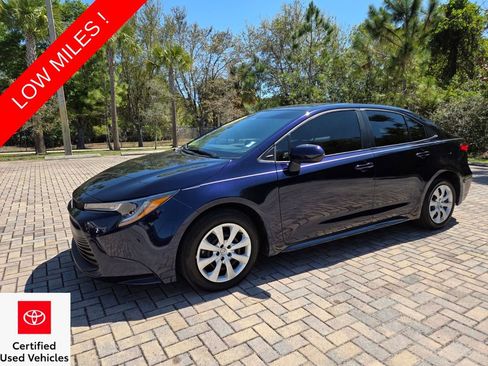 Certified 2024 Toyota Corolla LE image 3