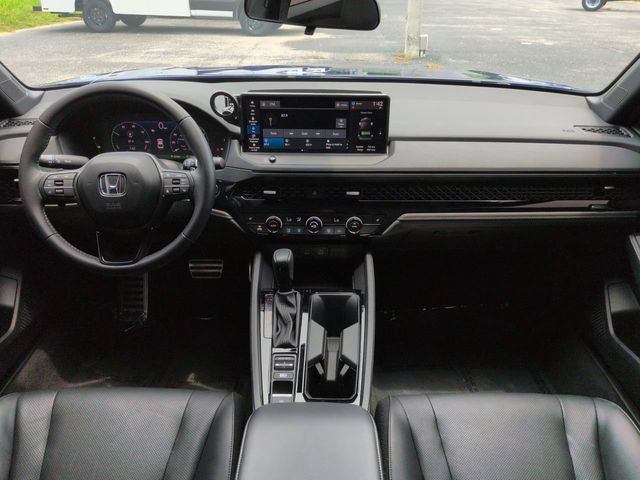 Used 2024 Honda Accord Sport image 14