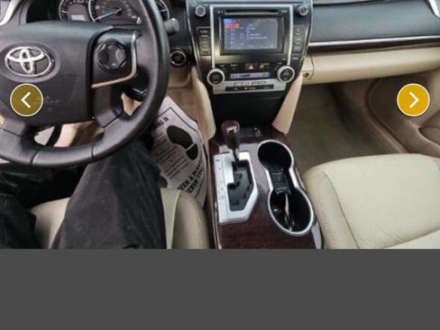 Used 2012 Toyota Camry XLE image 17