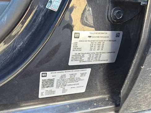 Certified 2024 Chevrolet Silverado 2500 Custom w/ Custom Value Package image 21