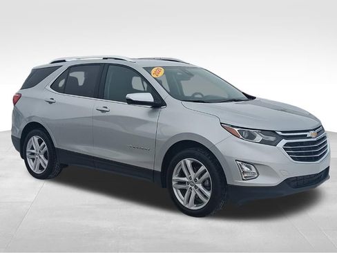 Used 2020 Chevrolet Equinox Premier image 3