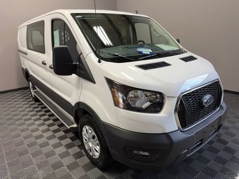 Used 2025 Ford Transit 250 Low Roof w/ Exterior Upgrade Package RWD image 2