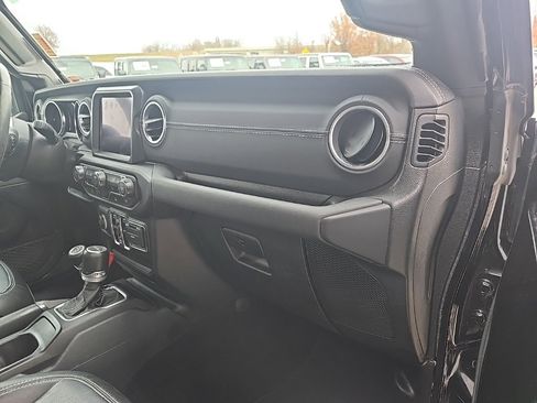 Used 2021 Jeep Gladiator Overland w/ Popular Equipment Package image 80