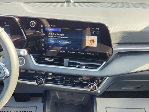 New 2026 Chevrolet Equinox LT FWD image 12