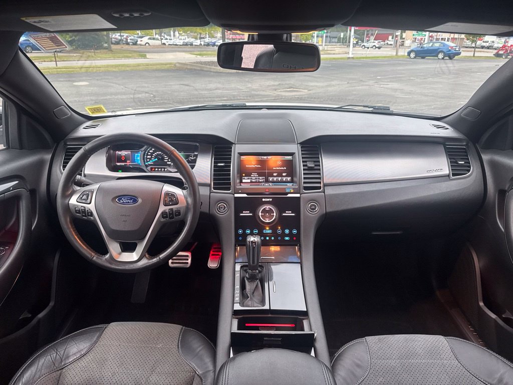 Used 2015 Ford Taurus SHO w/ Equipment Group 401A AWD/4WD image 23