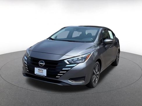 Used 2025 Nissan Versa SV FWD image 6
