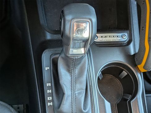 Used 2022 Ford Bronco Badlands image 25