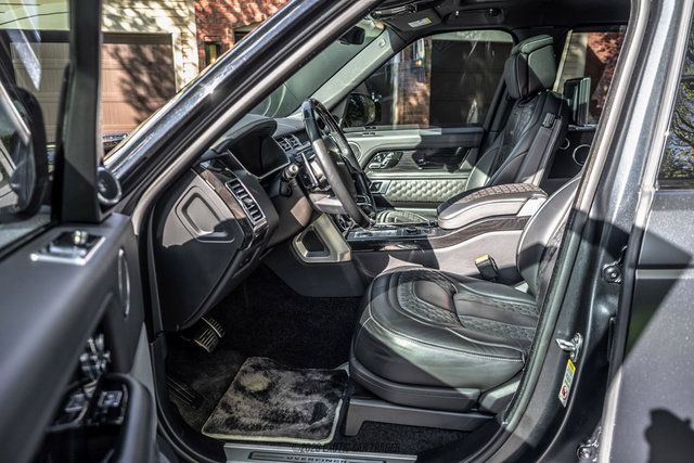 Used 2020 Land Rover Range Rover Long Wheelbase Autobiography AWD/4WD image 26
