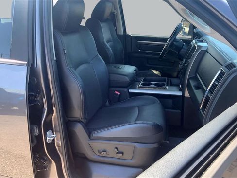 Used 2014 RAM 1500 Sport RWD image 8