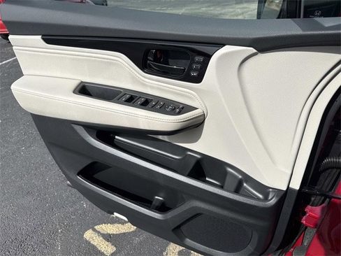 New 2026 Honda Odyssey Elite image 12
