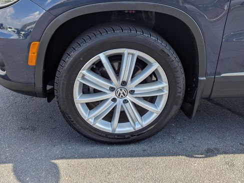 Used 2016 Volkswagen Tiguan SE AWD/4WD image 27