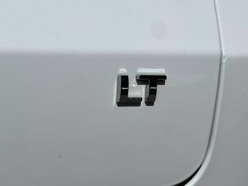 Used 2022 Chevrolet TrailBlazer LT FWD image 8