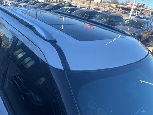 Used 2018 Ford Explorer Limited w/ Equipment Group 301A image 6