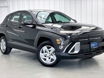 Used 2025 Hyundai Kona SE