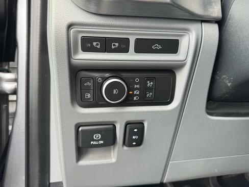 Used 2021 Ford F150 Lariat w/ Equipment Group 502A High AWD/4WD image 26