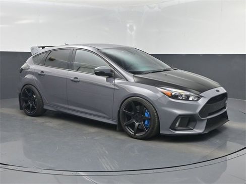 Used 2016 Ford Focus RS image 1