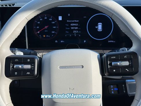 Used 2024 Hyundai Santa Fe Limited FWD image 17