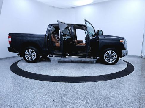 Used 2018 Toyota Tundra 1794 Edition image 12