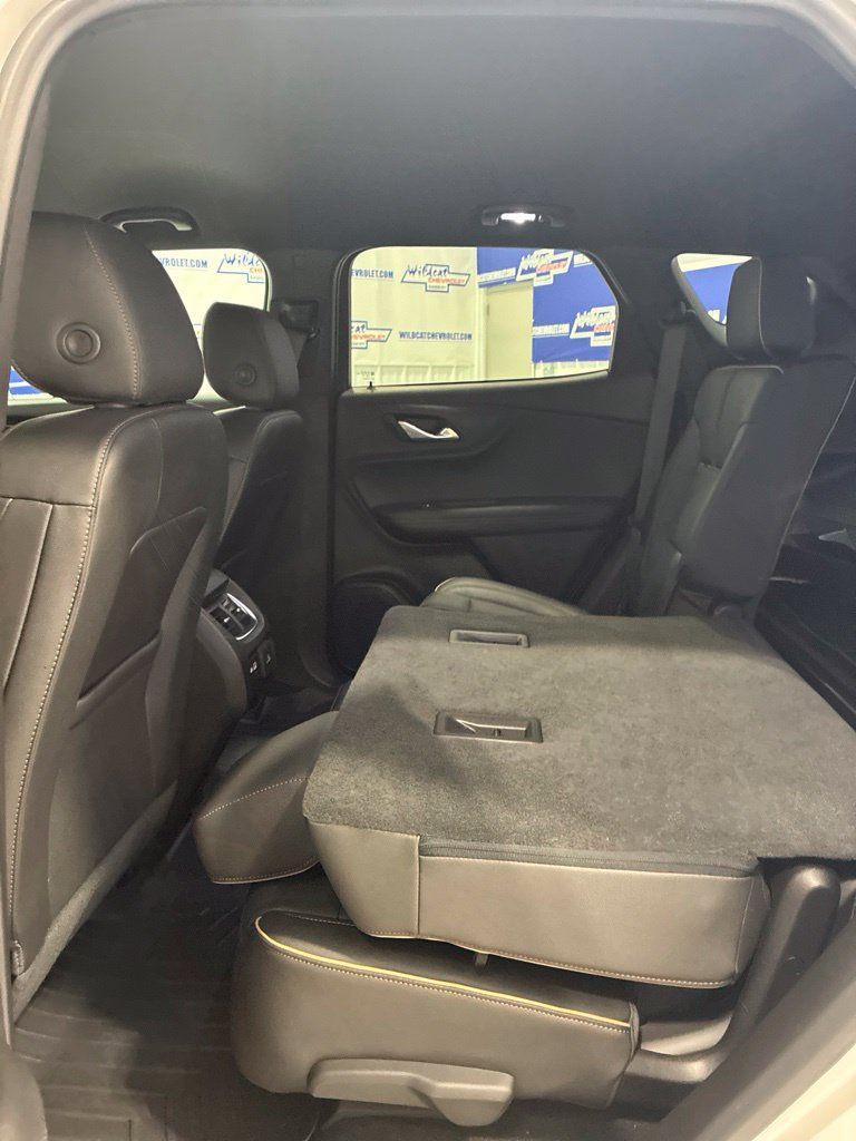 Used 2023 Chevrolet Blazer Premier FWD image 36