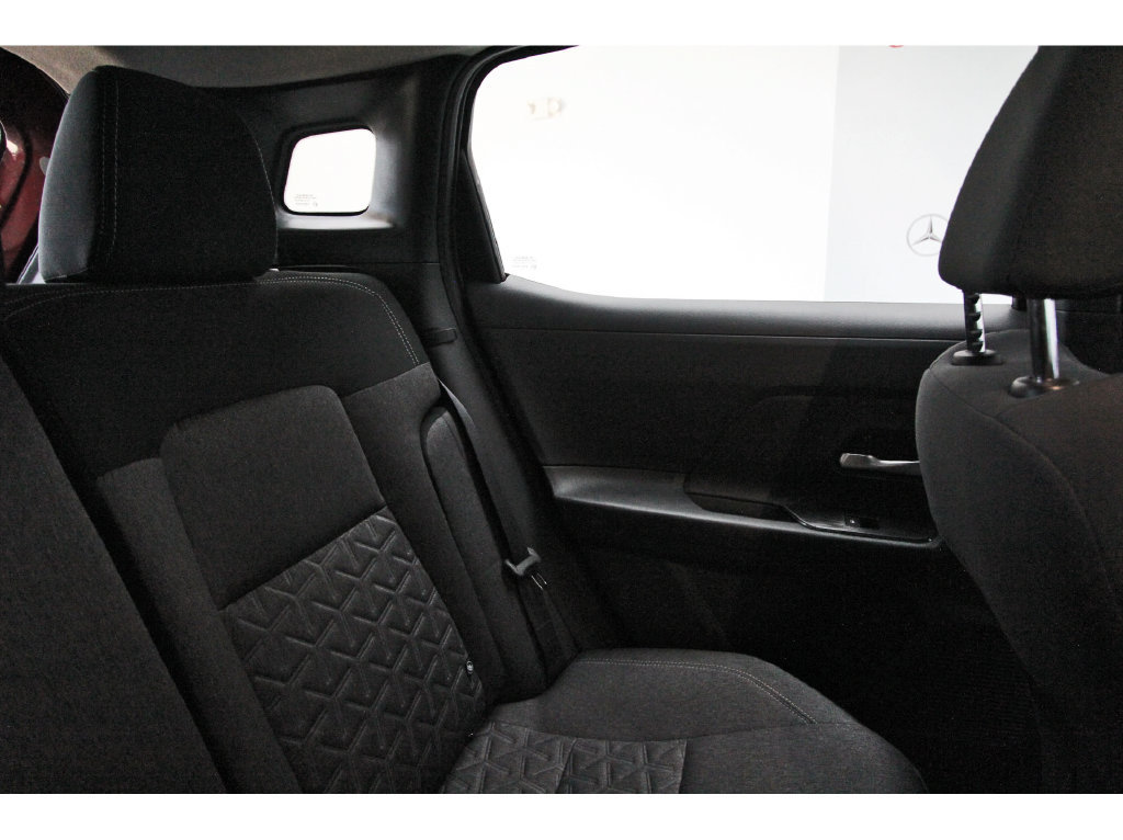 Used 2026 Nissan Kicks SV FWD image 12