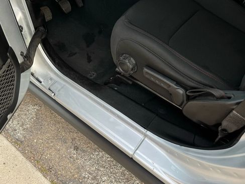 Used 2022 Jeep Gladiator Sport image 25