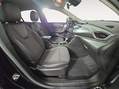 Used 2023 Buick Encore GX Select w/ Sport Touring Package image 15